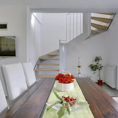 Marina Holiday home Pula