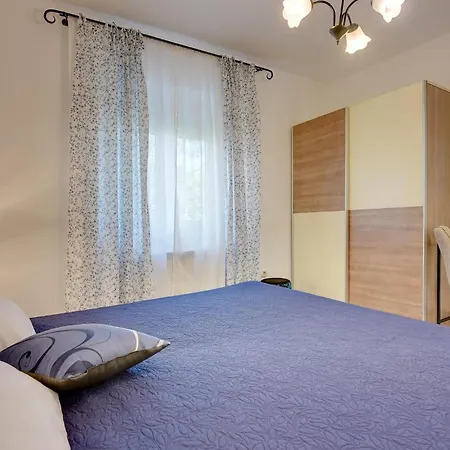Holiday home Marina Pula