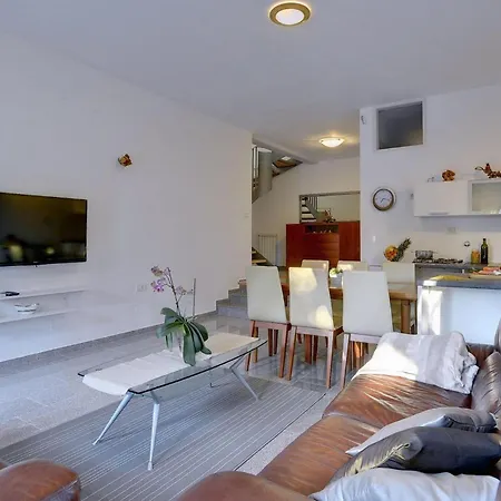 Holiday home Marina Pula