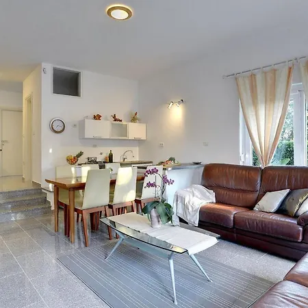 Marina Holiday home
