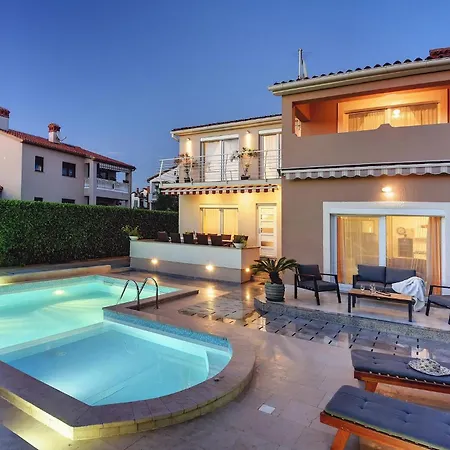 Holiday home Marina *